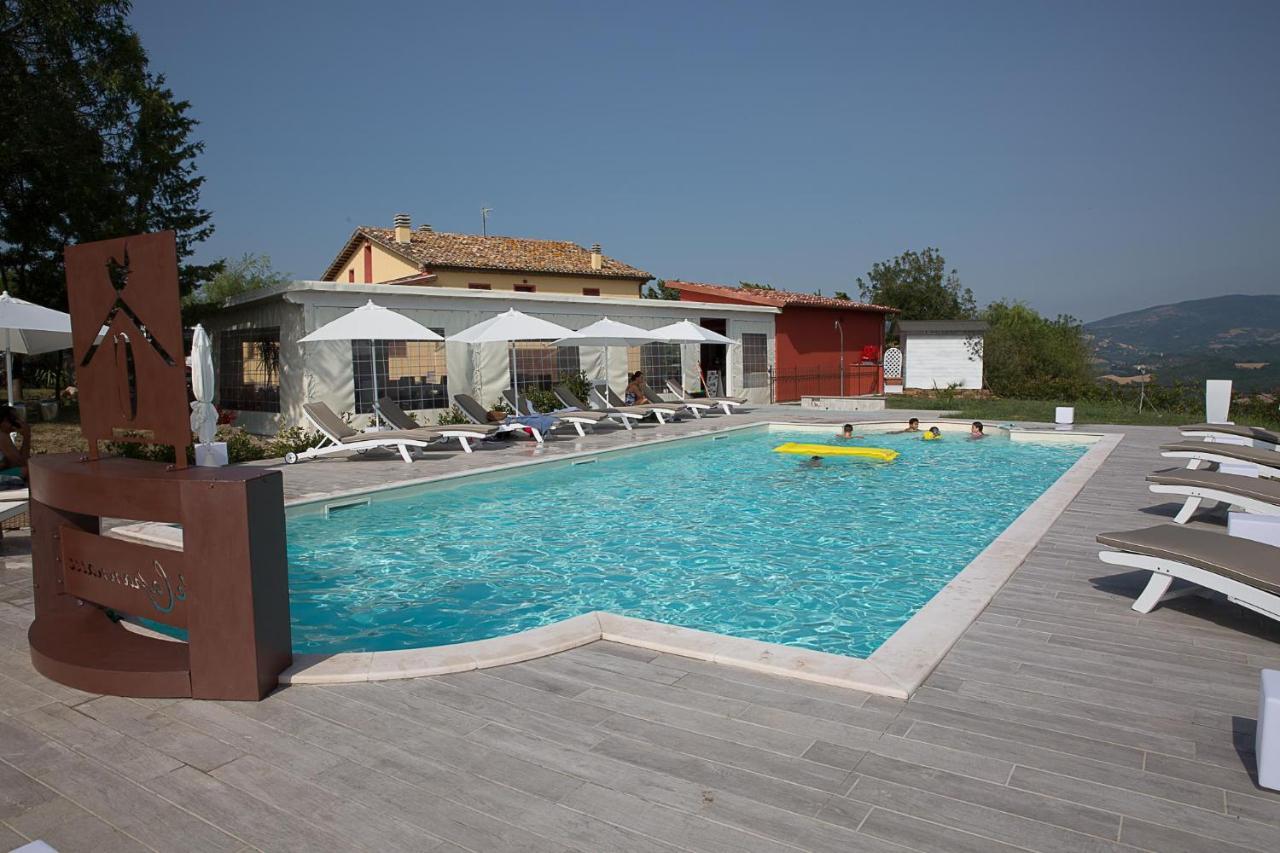 Agriturismo Le Capannacce Urbania Extérieur photo